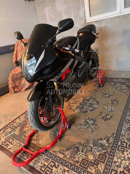 Suzuki GSXR K4