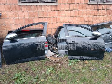 reno megan 4 vrata za Renault Megane od 2016. do 2021. god.