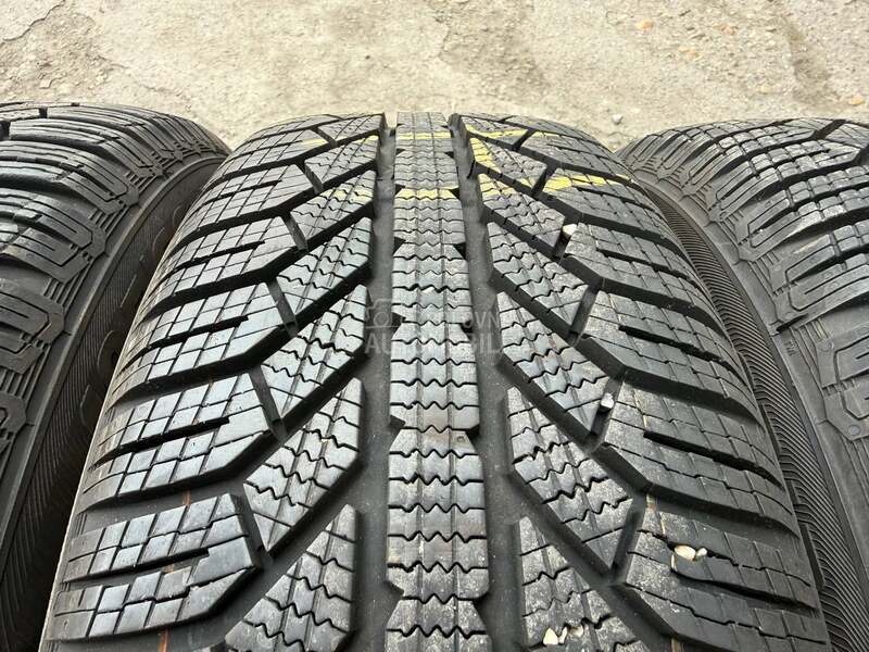 Semperit 195/60 R16 Zimska