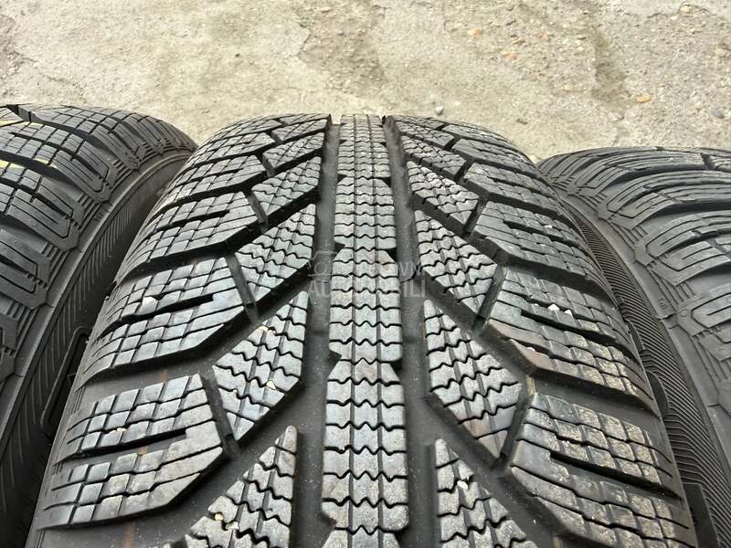 Semperit 195/60 R16 Zimska