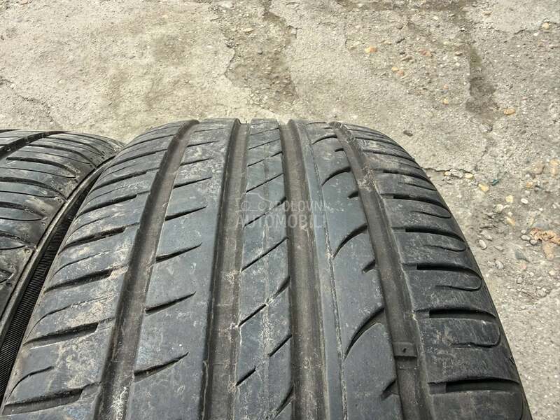 Hankook 235/45 R18 Letnja