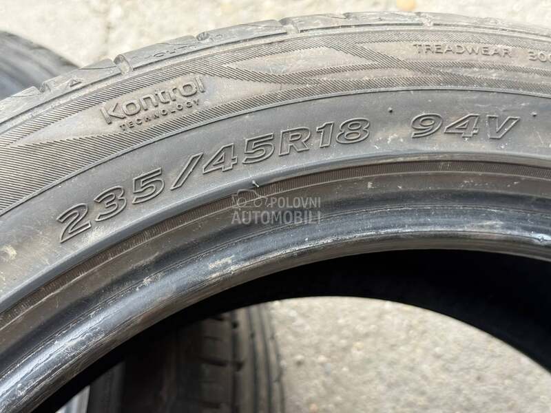 Hankook 235/45 R18 Letnja