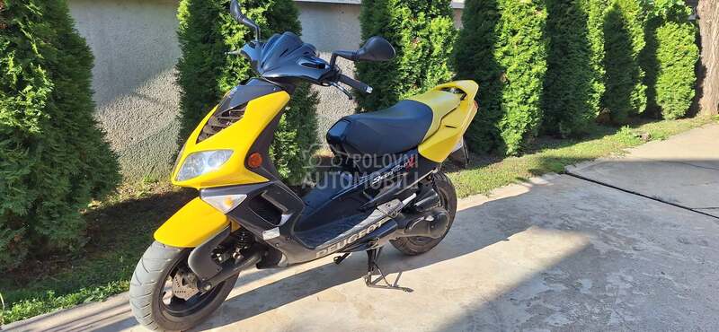 Peugeot Speedfight2