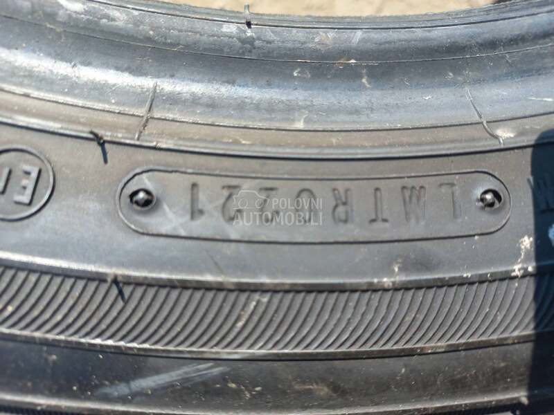 Sunwide 215/50 R17 Letnja