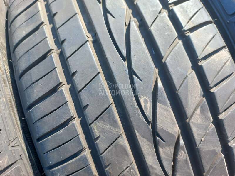 Sunwide 215/50 R17 Letnja