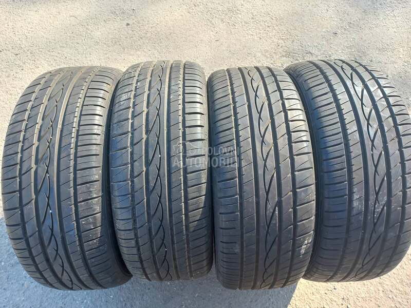 Sunwide 215/50 R17 Letnja