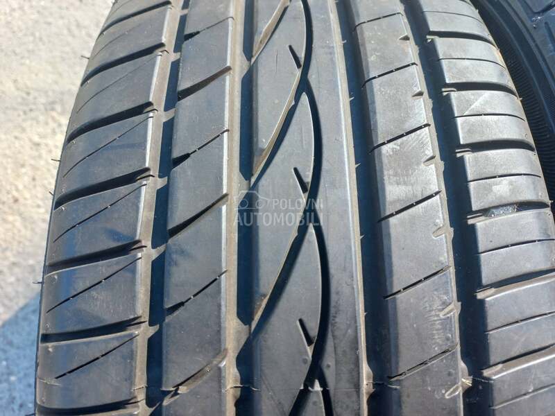 Sunwide 215/50 R17 Letnja