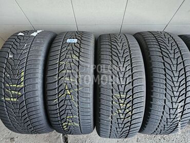 Hankook 235/55 R18 Zimska