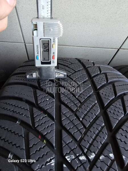 Bridgestone 225/55 R18 Zimska