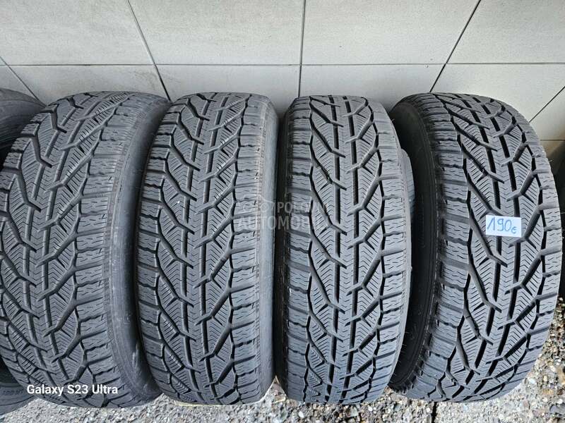 Tigar 215/60 R17 Zimska