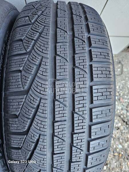 Pirelli 225/55 R17 Zimska
