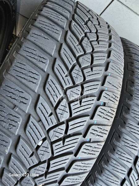 Fulda 215/55 R17 Zimska