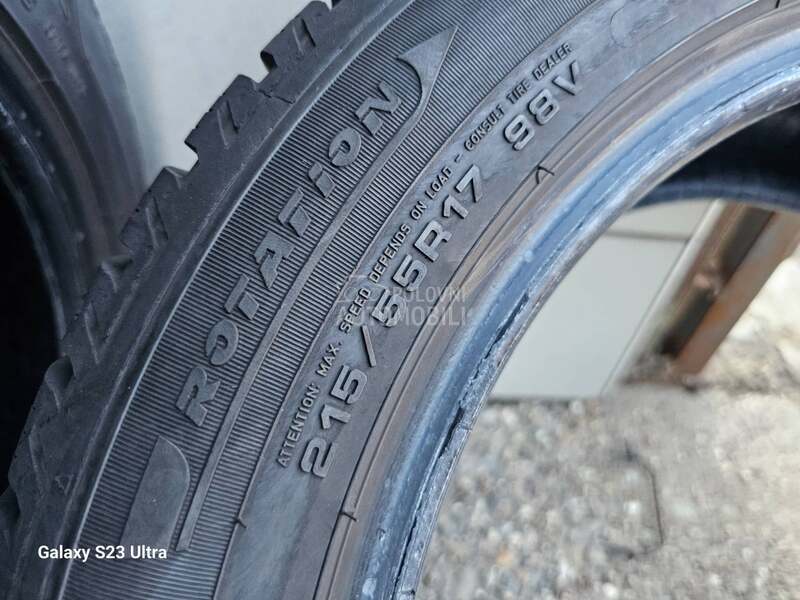 Fulda 215/55 R17 Zimska