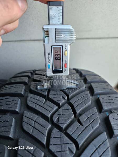 Fulda 215/55 R17 Zimska