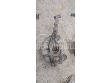 Desni rukavac za Audi A4 od 2012. do 2016. god.