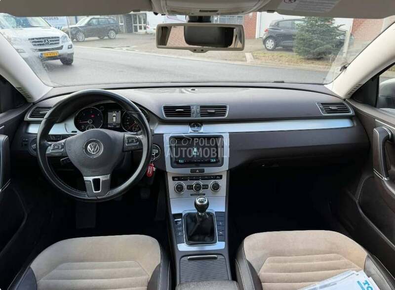 Volkswagen Passat B7 