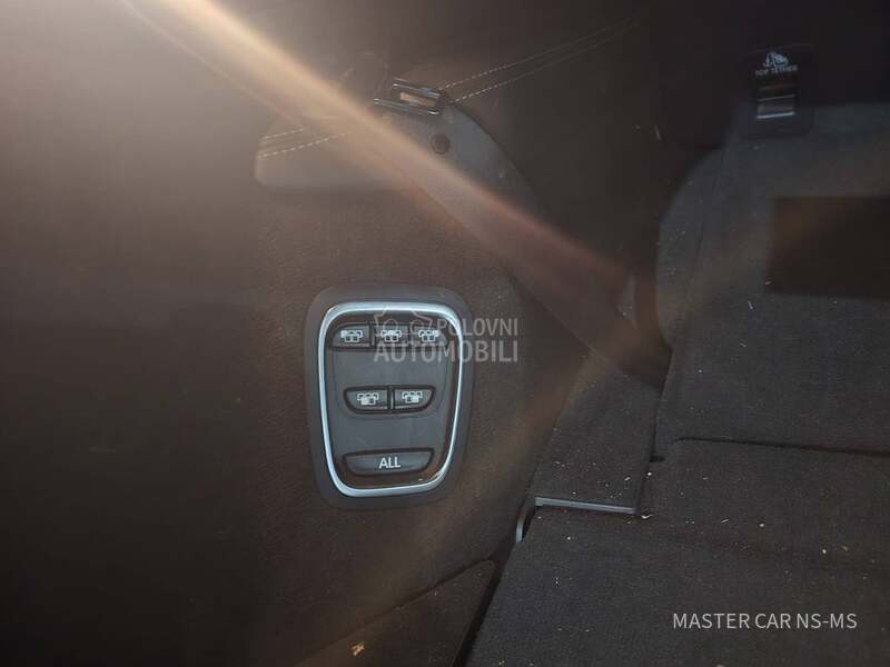 Renault Espace 2.0d  125 INITIALE