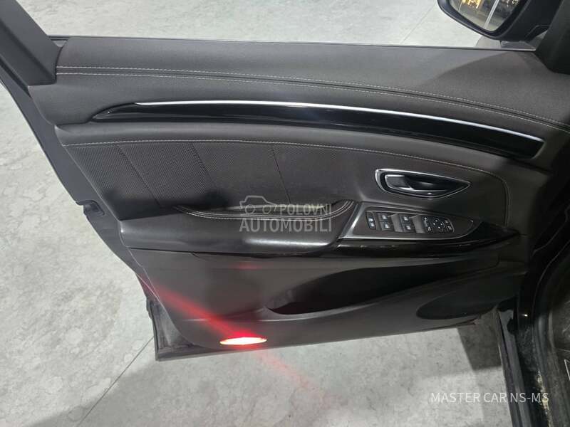 Renault Espace 2.0d  125 INITIALE