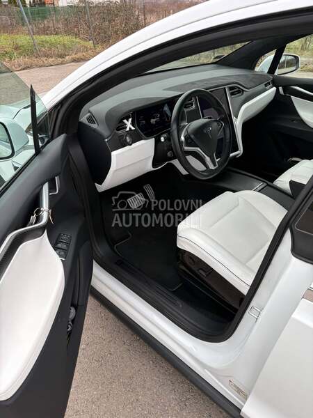 Tesla Model X ludicrous