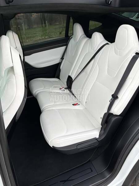 Tesla Model X ludicrous