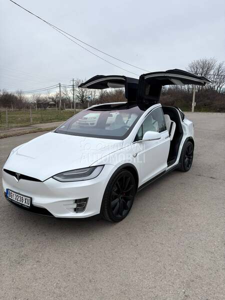 Tesla Model X ludicrous