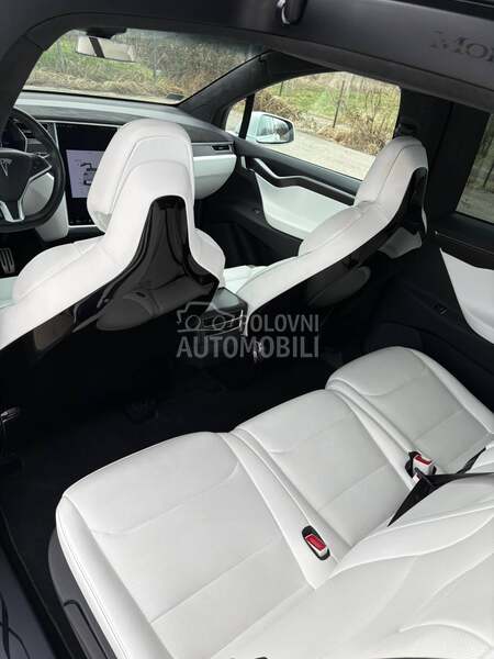 Tesla Model X ludicrous