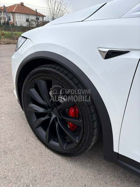 Tesla Model X ludicrous