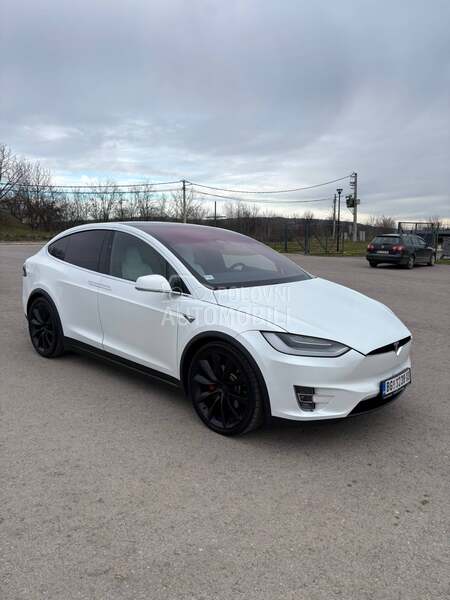 Tesla Model X ludicrous