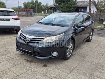 Toyota Avensis 2.0 d4d F U L/SERVI