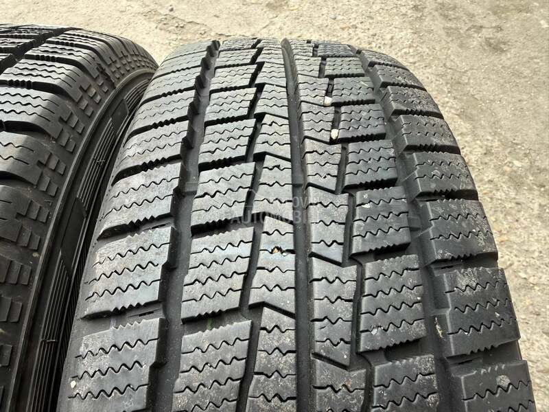 Hankook 205/65 R16 Zimska