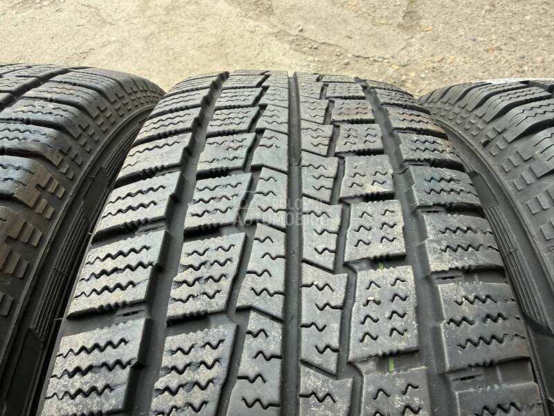 Hankook 205/65 R16 Zimska