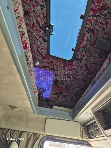 Renault Midlum 220 dx