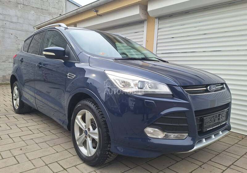 Ford Kuga V.e.S.e.r.v Org.km