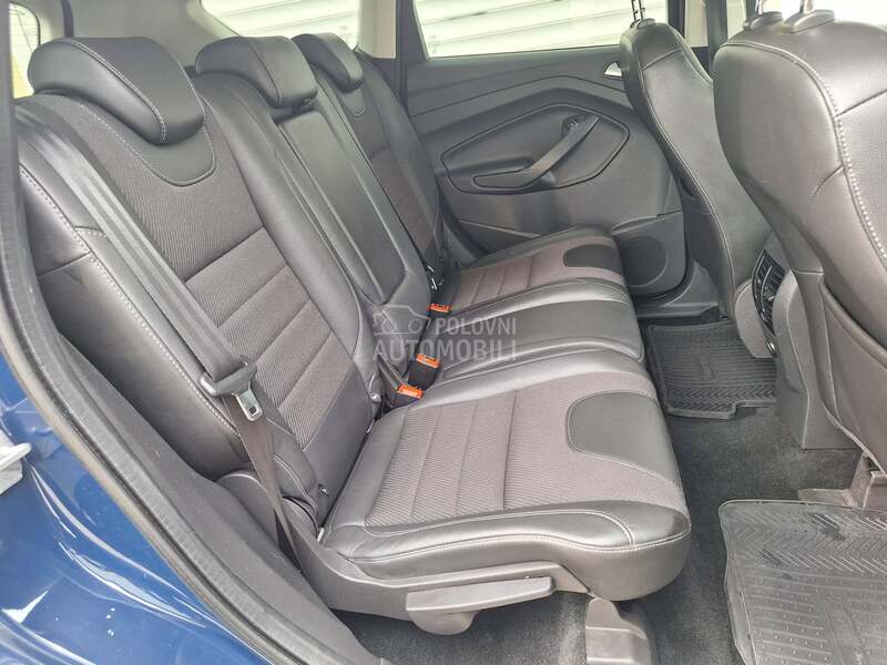 Ford Kuga V.e.S.e.r.v Org.km