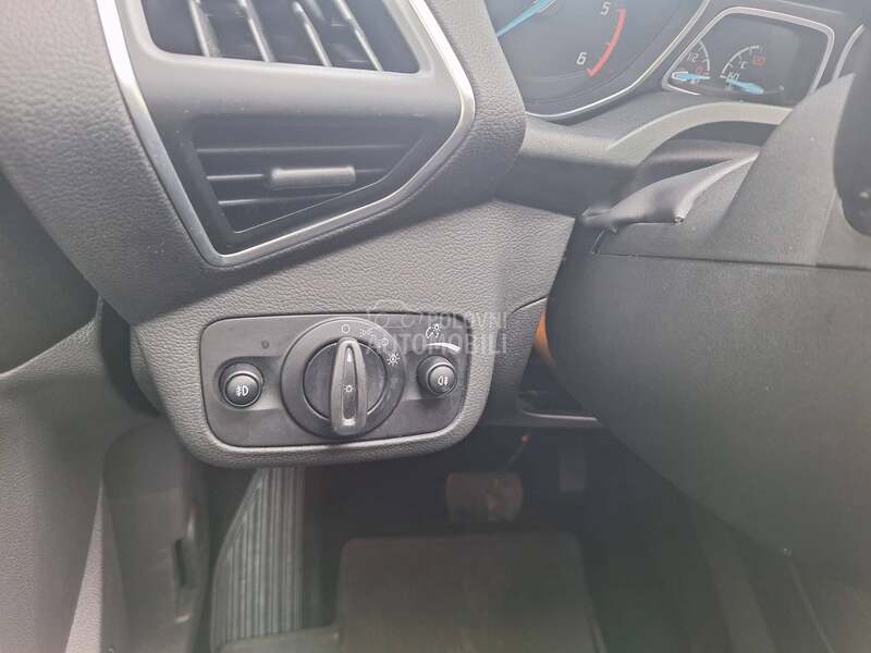 Ford Kuga V.e.S.e.r.v Org.km