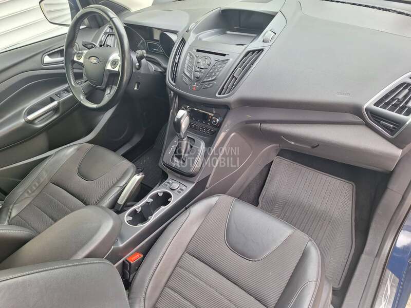 Ford Kuga V.e.S.e.r.v Org.km