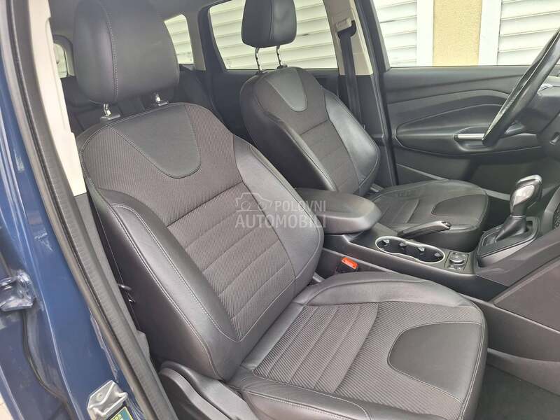 Ford Kuga V.e.S.e.r.v Org.km