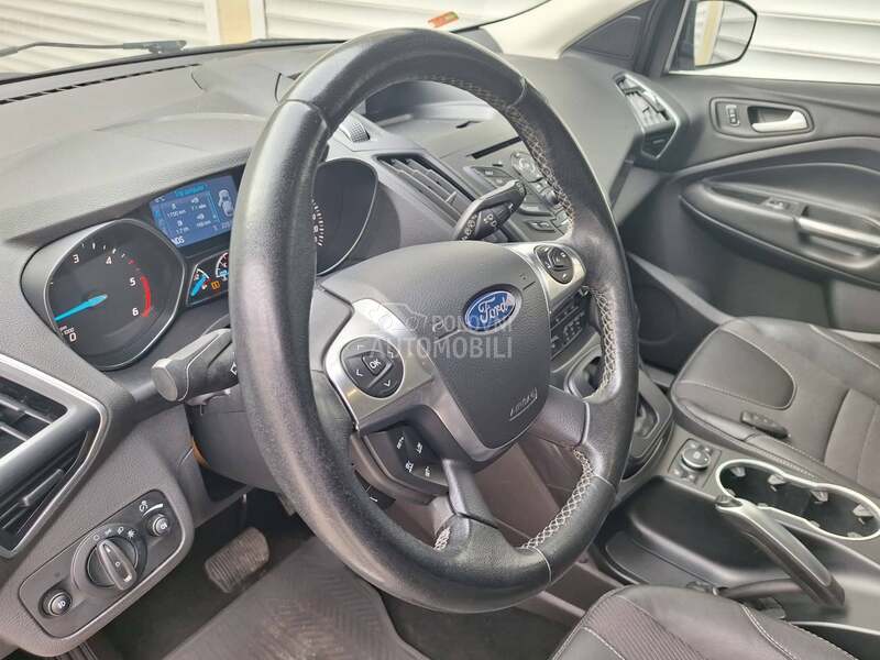 Ford Kuga V.e.S.e.r.v Org.km