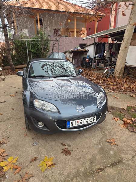 Mazda MX-5 1.8