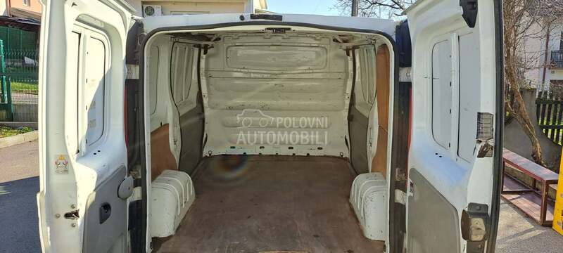 Renault Trafic 2.0 DCI