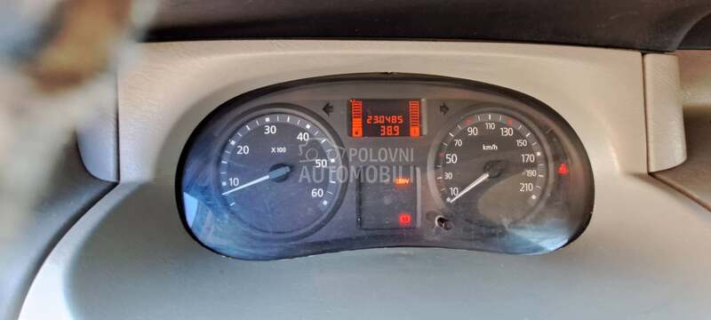 Renault Trafic 2.0 DCI