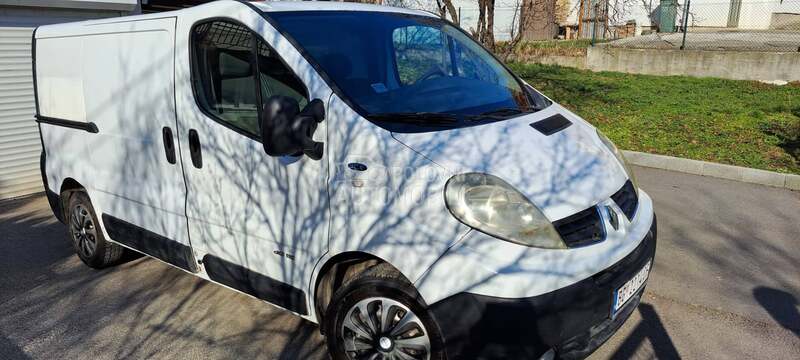 Renault Trafic 2.0 DCI
