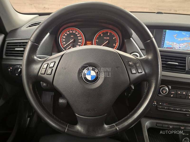 BMW X1 2.0d NAV