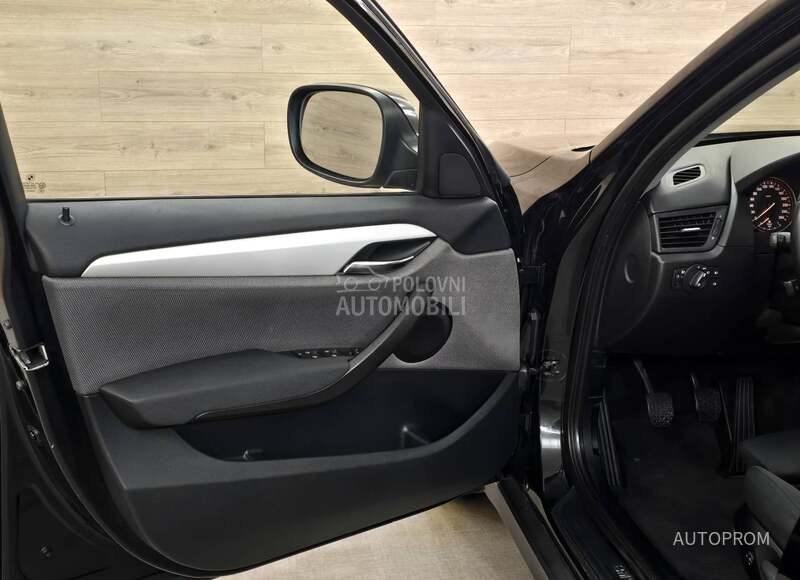 BMW X1 2.0d NAV