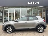Kia Stonic 1.2 LX URBAN PLUS
