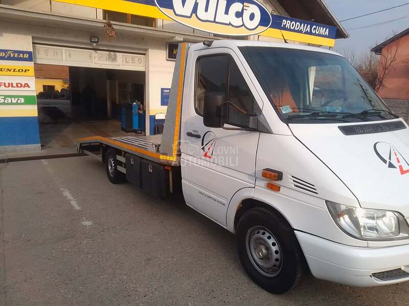 Mercedes Benz sprinter