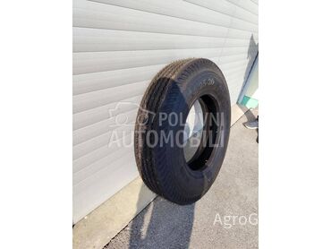 Ostalo 8.25/ R20
