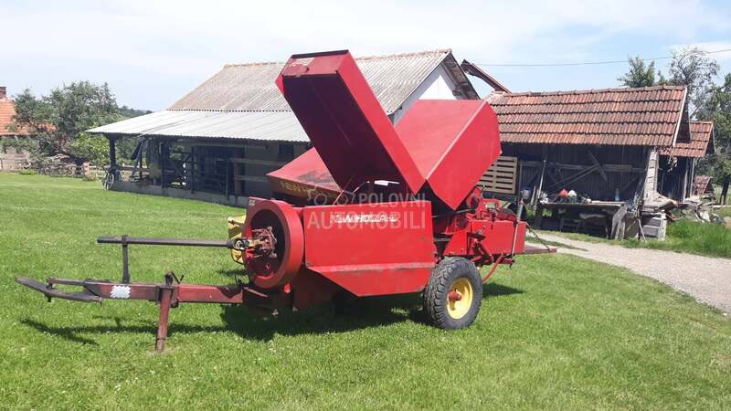 New Holland 265