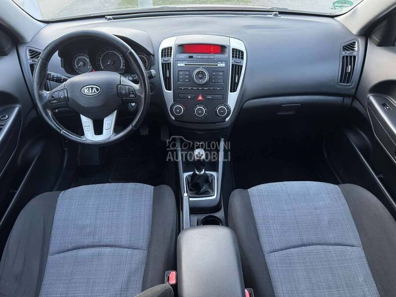 Kia cee`d 1.4
