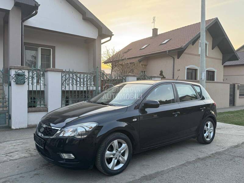 Kia cee`d 1.4